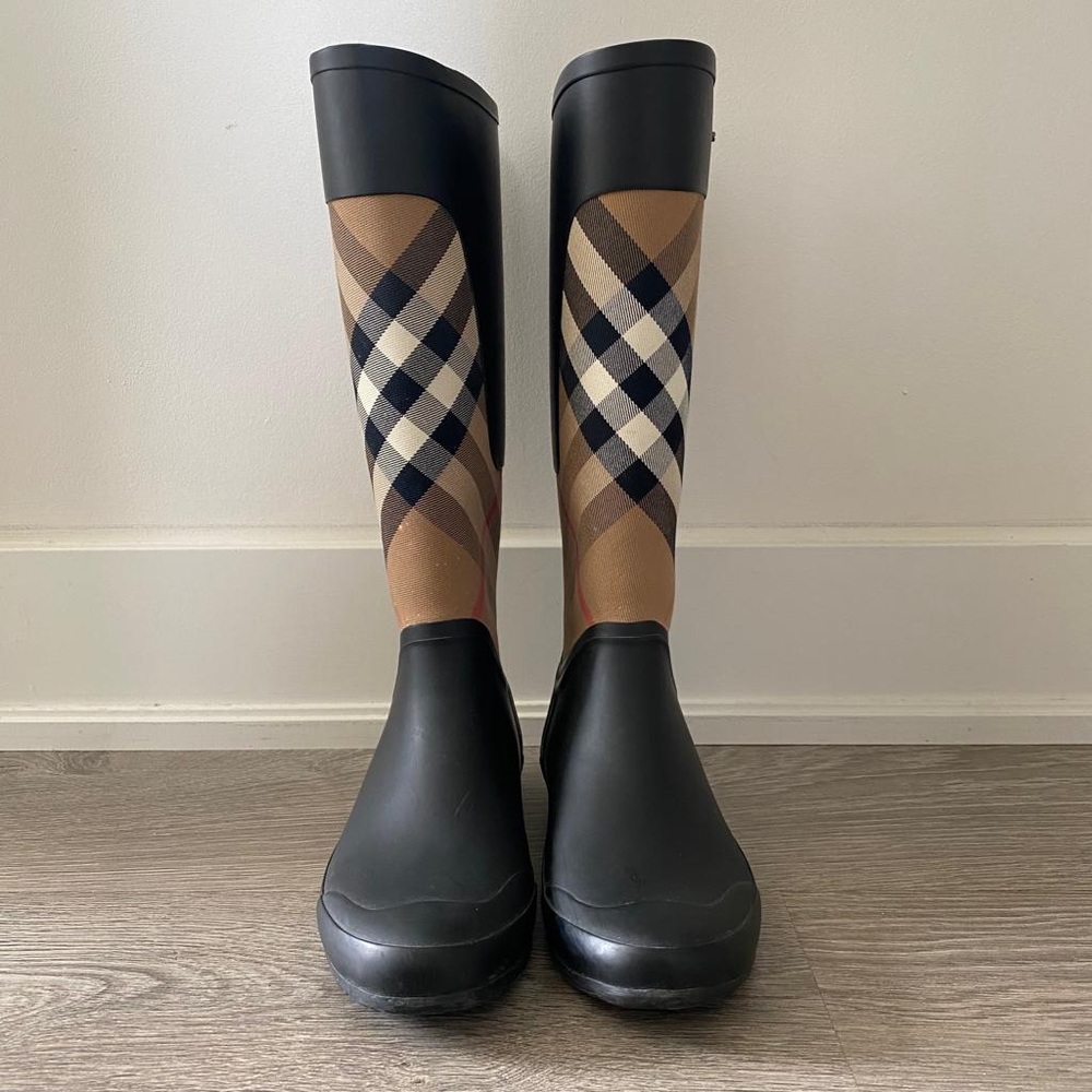 Authentic Burberry Rain Boots